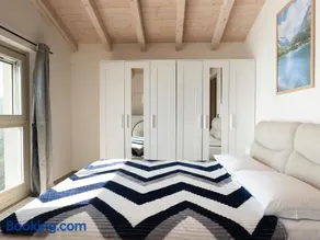 Cherubino - stunning lake view with swimming pool in Parzanica - Image 3