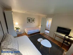 Apartament with access to garden, central, quiet and with free parking - Image 4
