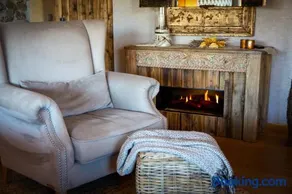 Bluestone Chalet - Image 4