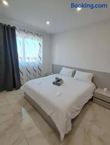 Caterina Suites - Image 1