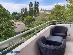 Scandy Appart by Lyonbnb - Eurexpo Clim T2 Tout confort Parking Balcon Vue - Image 2