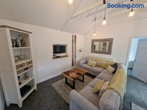 Trenant Cottage - Image 2