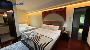 5BR Villa with Private Pool Sukhumvit 10mins BTS - Image 2