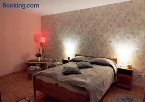 E'milu Residence - Image 3