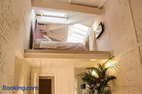 Sasaràl Suites - Image 1