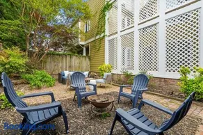The George - Image 4