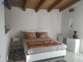 Casa Ghirthalos - Image 2