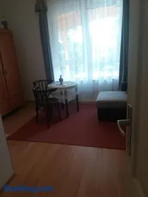 Hagyományőrző és múltidéző porta - Image 2