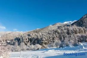Chalet premium -Accès pied de piste en navette - Image 5