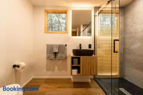 Private Forest Cabin with Hot Tub - Image 3