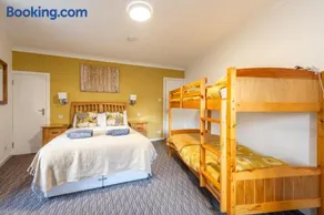Whinstone Holiday Home in Falkland - Sleeps 8 - Image 2