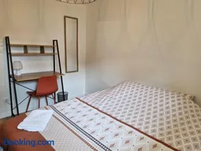 Le Zénith - Entièrement Climatisé - 3 chambres, 3 salle de bain - 8 pers max - Local à vélos - Réservation à la chambre possible - Image 4