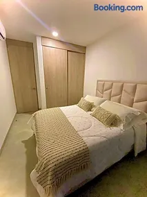 Anny Luxury Apartment - Santa Marina - Image 3
