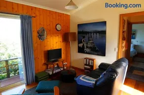 19 Blue - Image 5