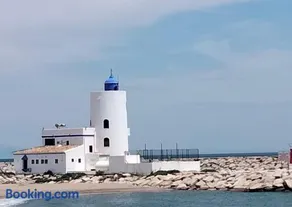 Apartamento primera línea de playa - Image 1