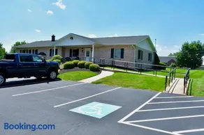 White Oak Lodge - Image 2
