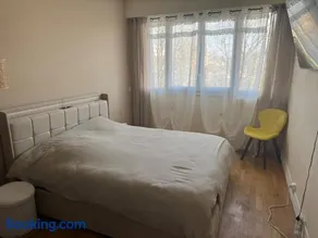 Appartement T3 avec balcon, quartier recherché - Image 4