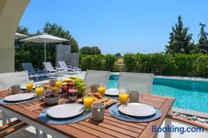 Olive Tree House - Image 2