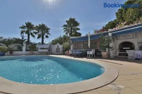 Villa Vale Do Lobo 409 Beautiful 5 Bedrooms Heated Pool Short Walk - Image 1