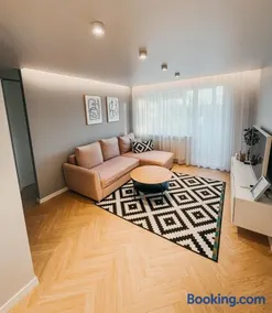 Vytautas Park Apartment with FREE Parking - Image 3