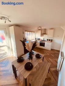 Dent View - 3 Bed House, sleeps 5 - Image 2