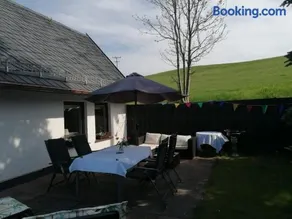 Häuschen in grüner Idylle - Image 2