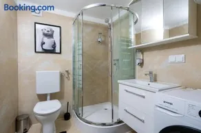55 m2 I 2 Rooms I Up to 5 Guests I Near Vienna - Image 3