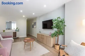 Apartamento de Diseño en la Costa de Alicante - Image 4