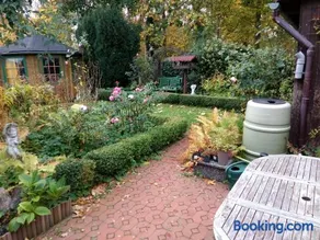 Ruhiges, gemütliches Zimmer mit Bad für 2 Personen, mit Gartenterasse - Image 3