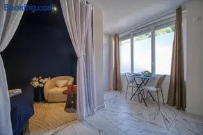 LA SECRET ROOM - suite de luxe avec jacuzzi - Image 2