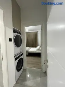 Modern Balcony Flat in Dereboyu - Walk Everywhere - Image 5