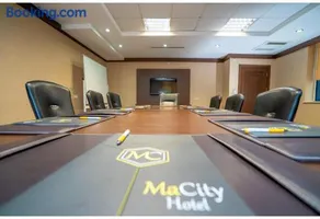 Ma City Hotel - Image 2