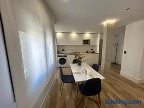 Apartamento Juan Robledo en centro ciudad - Image 1