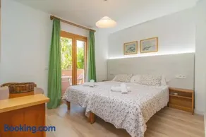 Voll ausgestattete Ferienwohnung mit Garten, Grill und Terrasse - Image 3