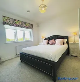 Manor Brook House - Image 3