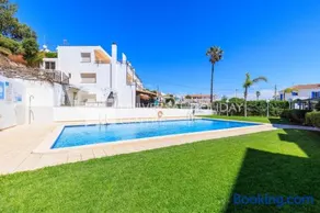 UHC Villa Adriana Apartments - Image 2