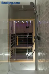 Suite Romantique Spa Privé - Image 2
