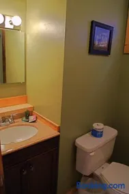 High Country Motel and Cabins - Image 2
