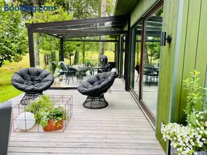 House and sauna where city comforts meet nature - Image 3