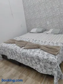 Casa de amigos e parentes - Image 5