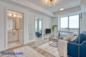2 Bedroom, 2 Bath Stunning Condo - heart of Kitchener Downtown - Image 3