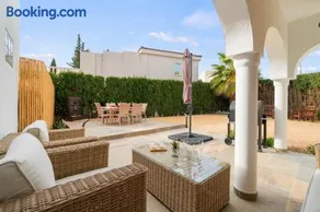Ashanti Garden Luxury Short Term Rental Duplex Altea - Image 4