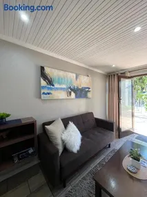 Panorama Self Catering - Image 2