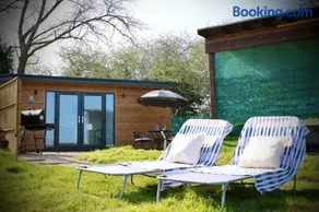 Rocklands Retreat - Image 2