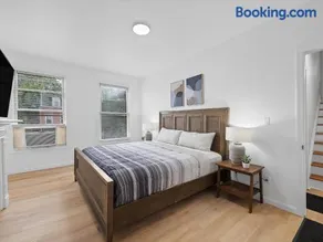 Shadyside, Central 3A Modern and Spacious Private Bedroom With Shared Bathroom and FREE Parking - Image 1