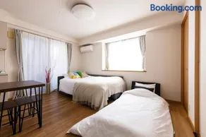 ROMANTIC FLAT IN THE HEART OF SHIBUYA / 7MIN WALK - Image 2