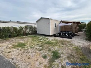 Mobil home récent climatisé avec terrasse-fréjus - Image 2