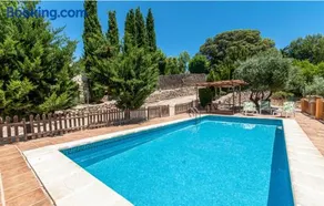 Charming House in Montefrío with Private Pool - Image 1