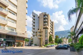 Apex Studio & Balcony in Jounieh - Image 3