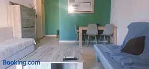 sunny apartment - Image 2